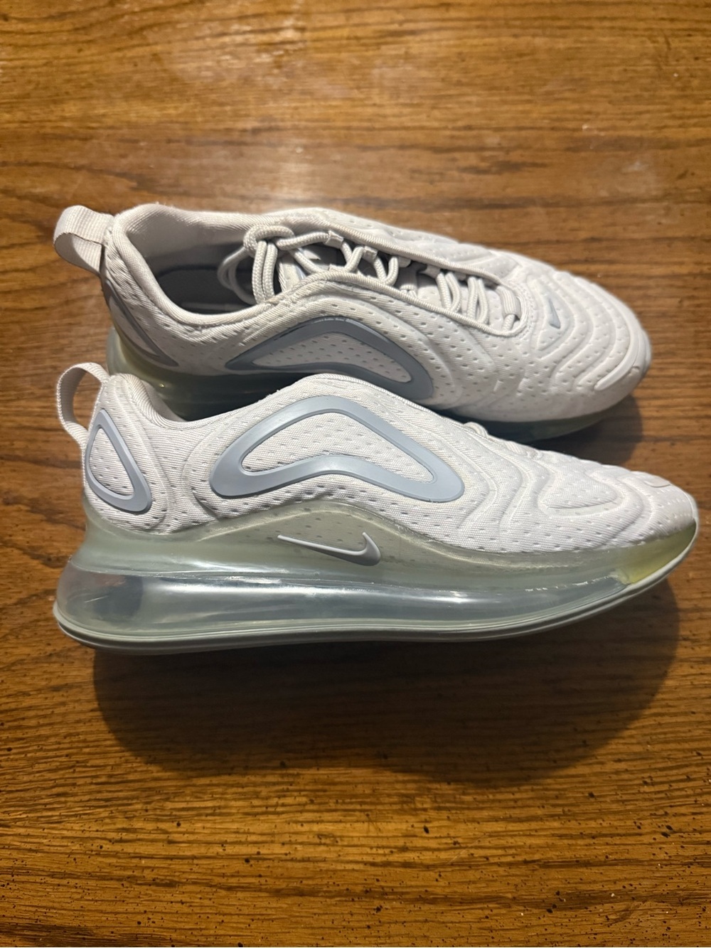 Nike Women’s Air Max 720 White Sneakers - Picture 2 of 11
